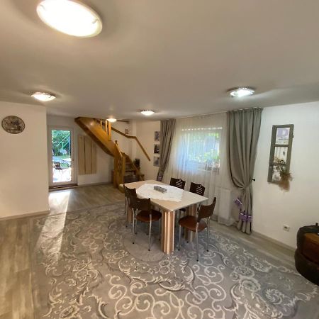 Готель Casa Lucky Ришнов Екстер'єр фото
