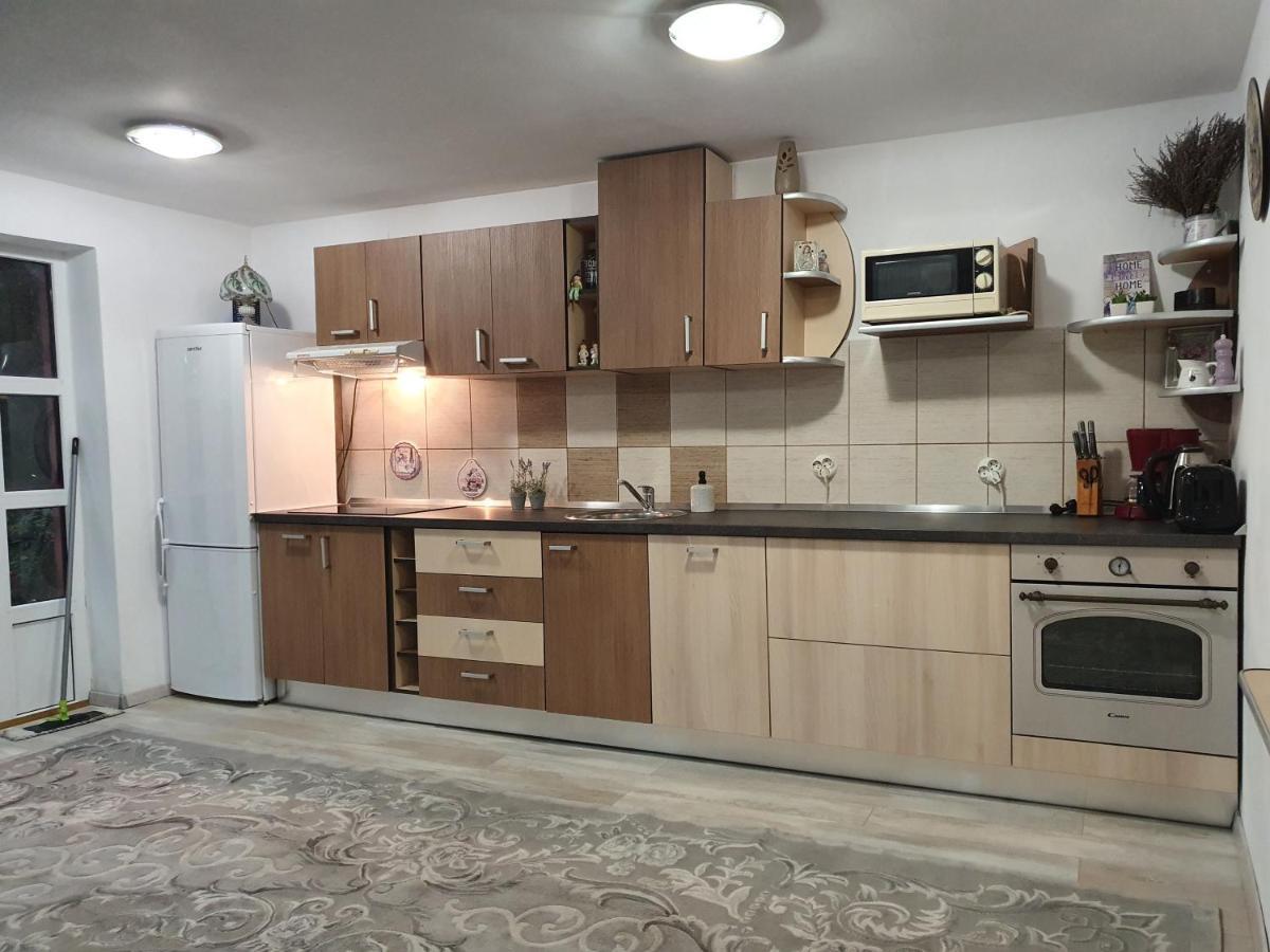 Готель Casa Lucky Ришнов Екстер'єр фото