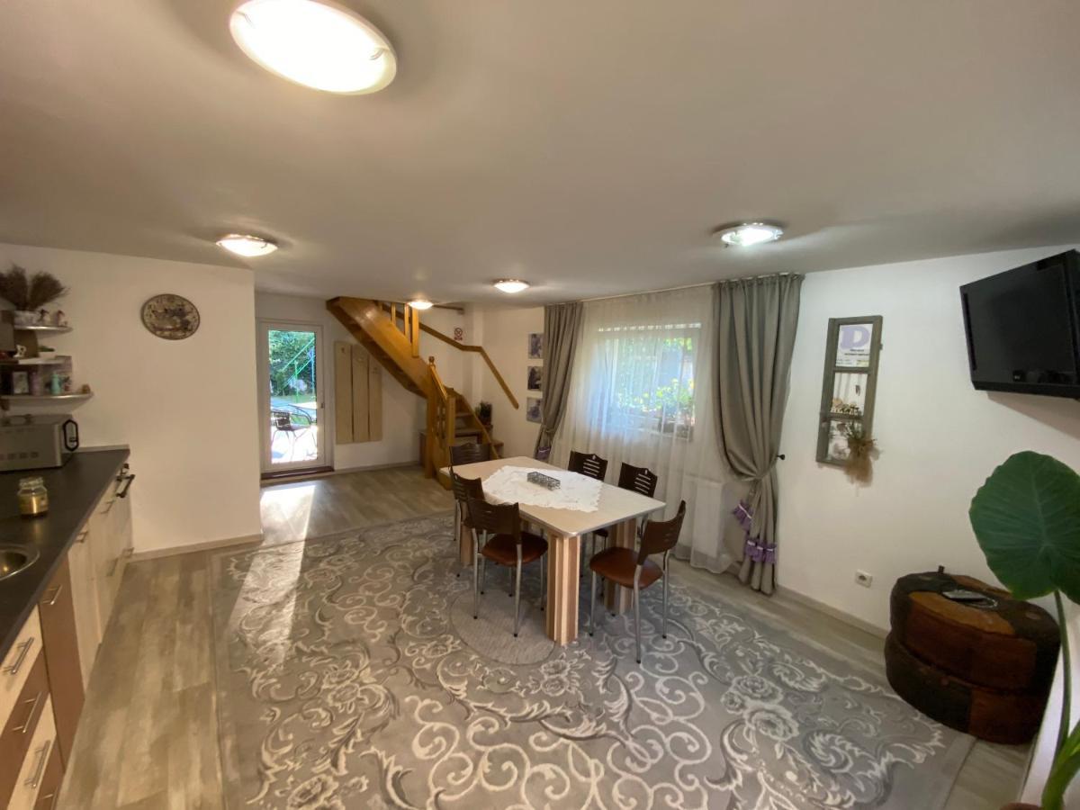 Готель Casa Lucky Ришнов Екстер'єр фото
