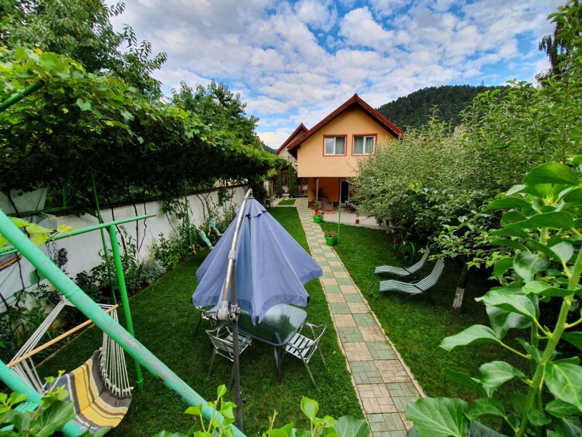 Готель Casa Lucky Ришнов Екстер'єр фото